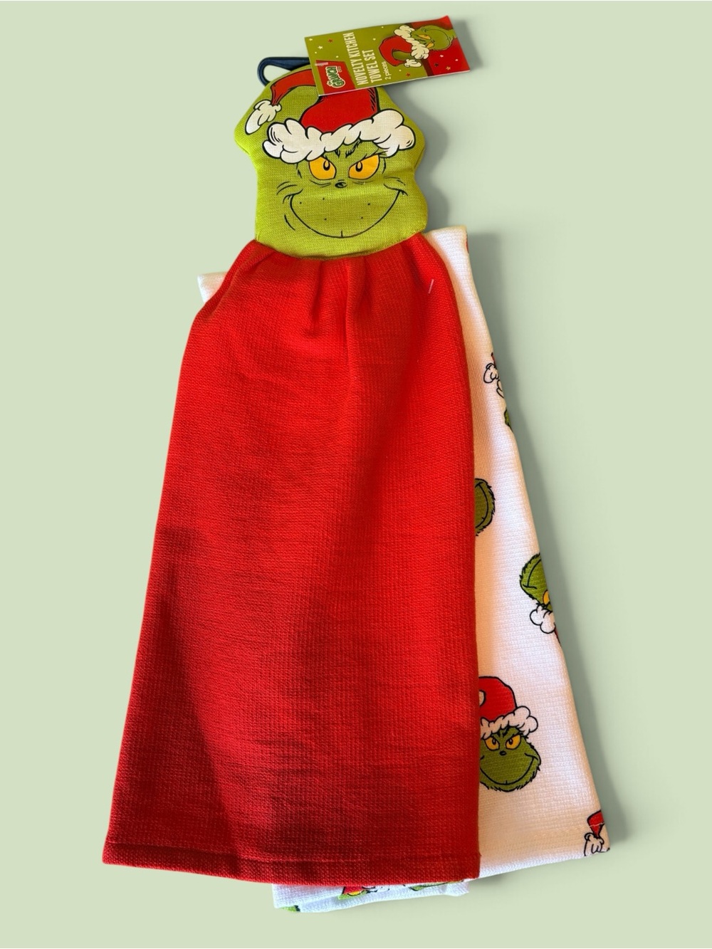 Dr. Seuss The Grinch Christmas Kitchen Towel 2-Pack Set NWT Secret Santa